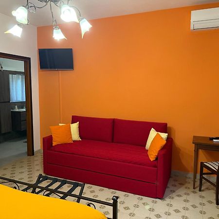 B&B Villa Mirella Casnate Con Bernate Zewnętrze zdjęcie