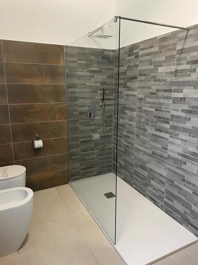B&B Villa Mirella Casnate Con Bernate Zewnętrze zdjęcie