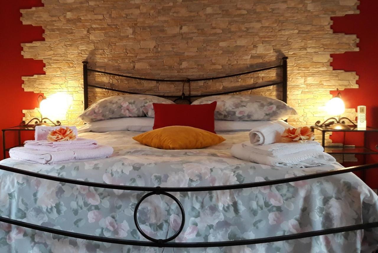 B&B Villa Mirella Casnate Con Bernate Zewnętrze zdjęcie